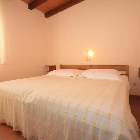 Seaside Secluded Cove Magrovica - Telascica, Dugi Otok - 8139 Sali