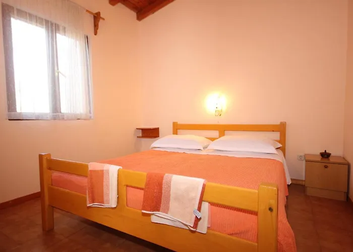 Seaside Secluded Cove Magrovica - Telascica, Dugi Otok - 8139 Appartement