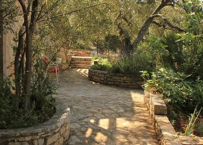 Seaside Secluded Cove Magrovica - Telascica, Dugi Otok - 8139 Appartement